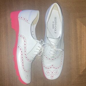 Sesto Golf by Sherry White Golf spikeless shoes